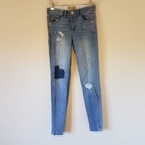 Democracy Girlfriend Jeans Women's 2 Patch Distressed Ab Technology BN2332O3LF